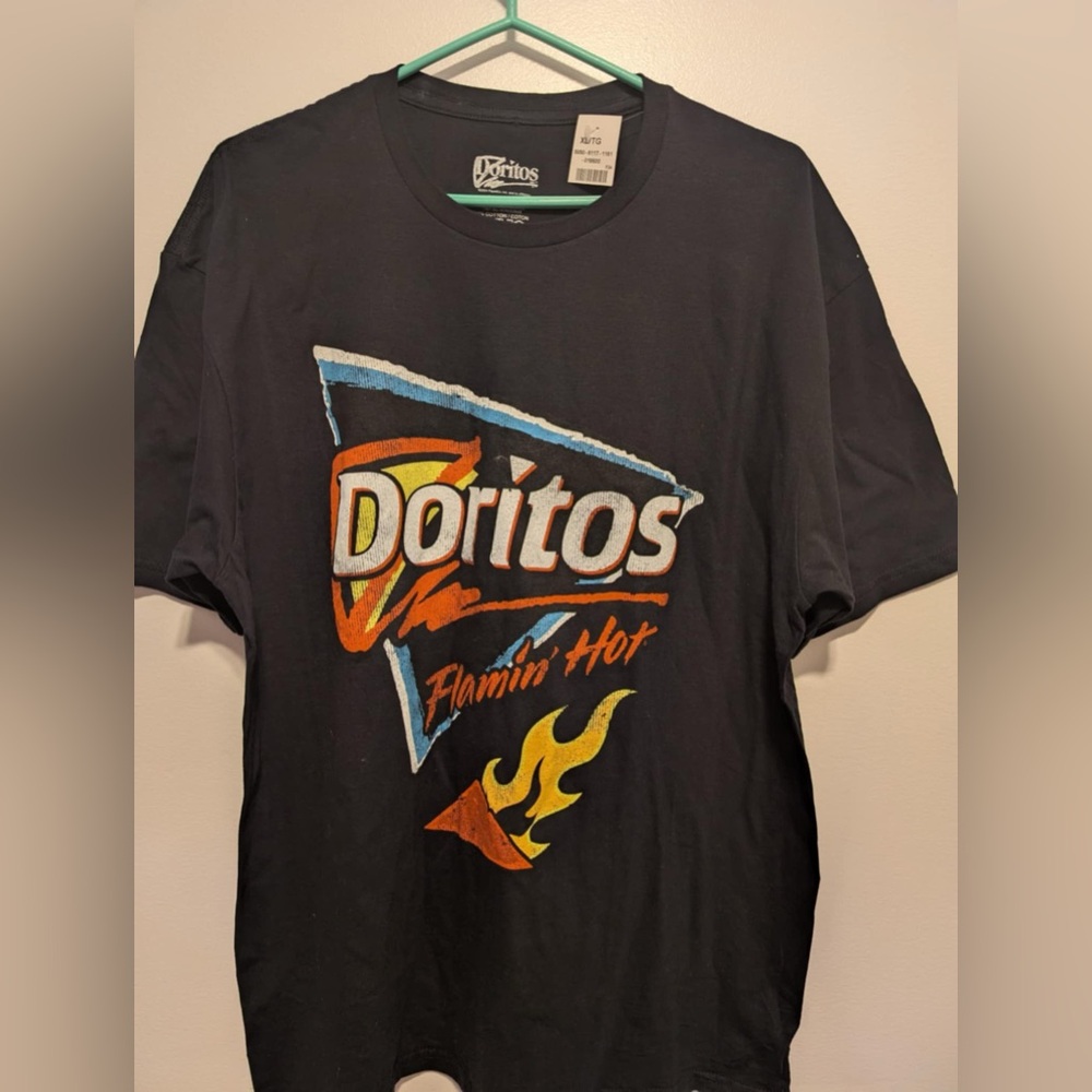 NWT -Doritos Chip Food - Black Tee - XL